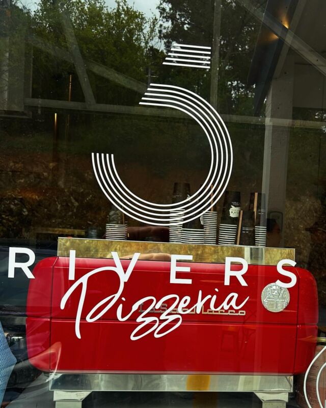 #5riverspizzeria in beautiful Lake Eildon is now serving  Mario’s Special Blend Fairtrade! Come down for a coffee or pizza or look into hiring a houseboat from #5riverseildon. 
#realcoffeerealpeople #marioscoffeehouse #mariosspecialblend #coffee #buycoffee #coffeeonline #melbournecafe #coffeeculture #coffeeaddict #espresso #espressobar #melbournecoffee #wholesalecoffee #lovecoffee #barista #butfirstcoffee #specialtycoffee #coffeelover #italianstyle #coffeegram #instascoffee
#coffeetime #coffeeporn #coffeebeans #coffeehouse #beyourownbarister #coffeebeans #houseboat
